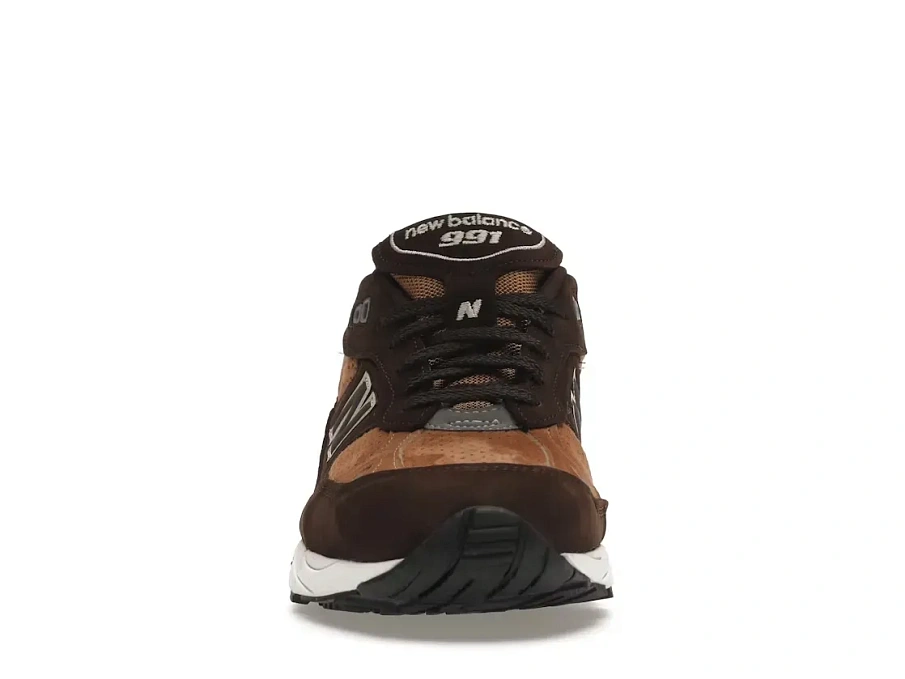 Фото № 2 с приближением к товару «‎New Balance 991»