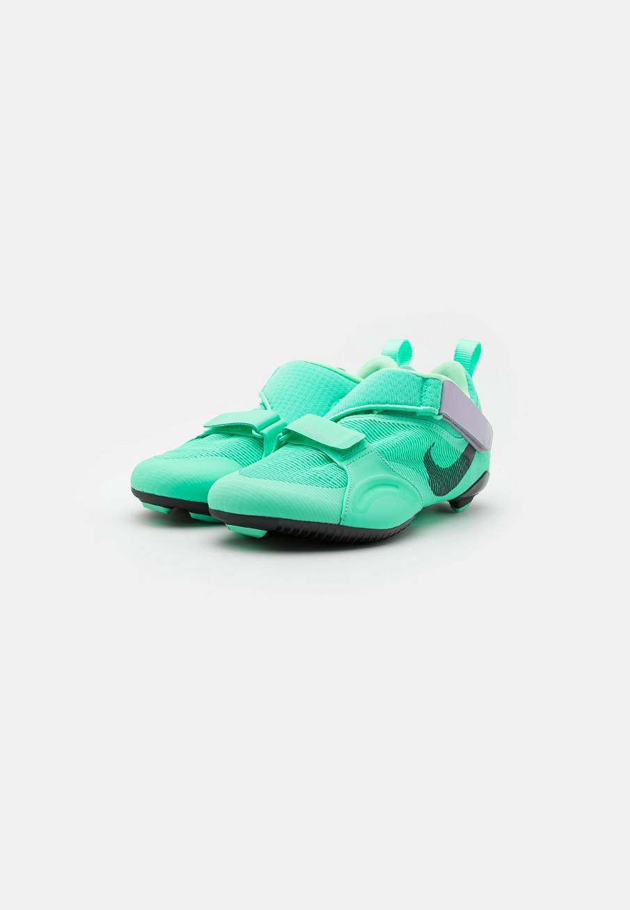 Фото № 2 с приближением к товару «‎Nike Superrep Cycle »