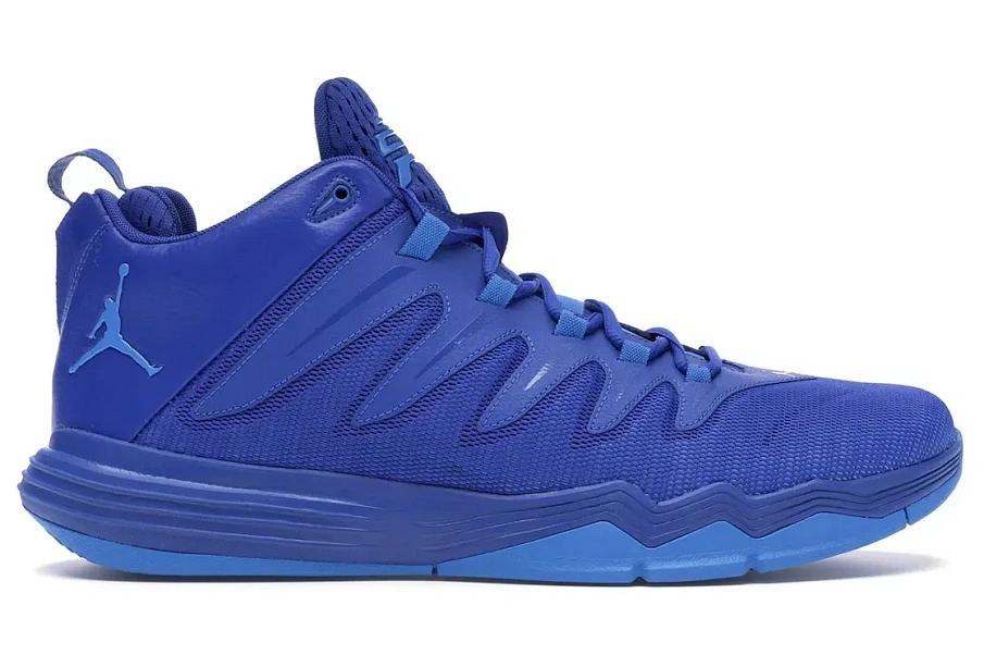 Фото № 1 с приближением к товару «‎Jordan Cp3.Ix Game Royal/Photo Blue-Infrared 23»