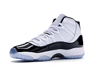 Фото № 2 с приближением к товару «‎Jordan 11 Retro Concord (2018) »