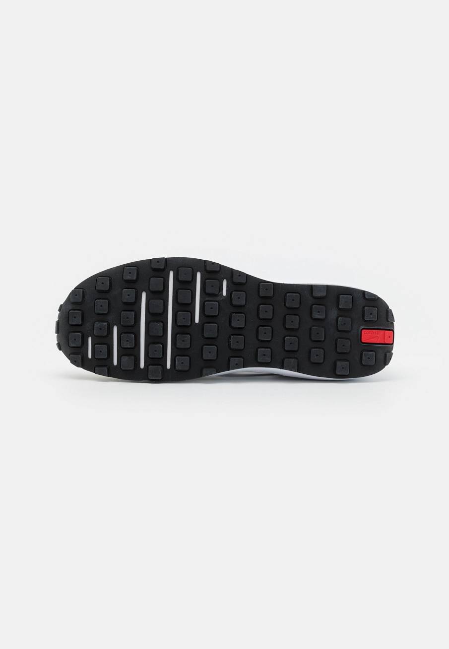 Фото № 5 с приближением к товару «‎Nike Waffle One »