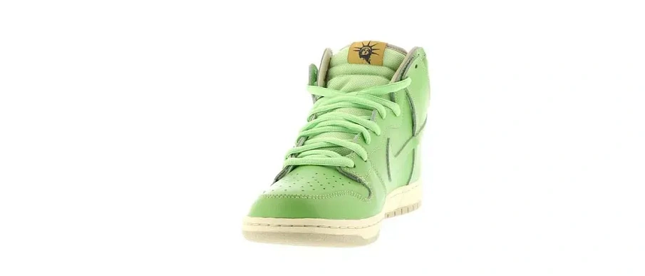 Фото № 2 с приближением к товару «‎Nike SB Dunk High Statue of Liberty»
