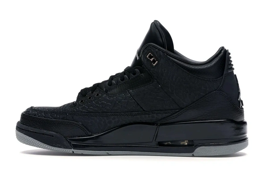 Фото № 5 с приближением к товару «‎Jordan 3 Retro Black Flip»