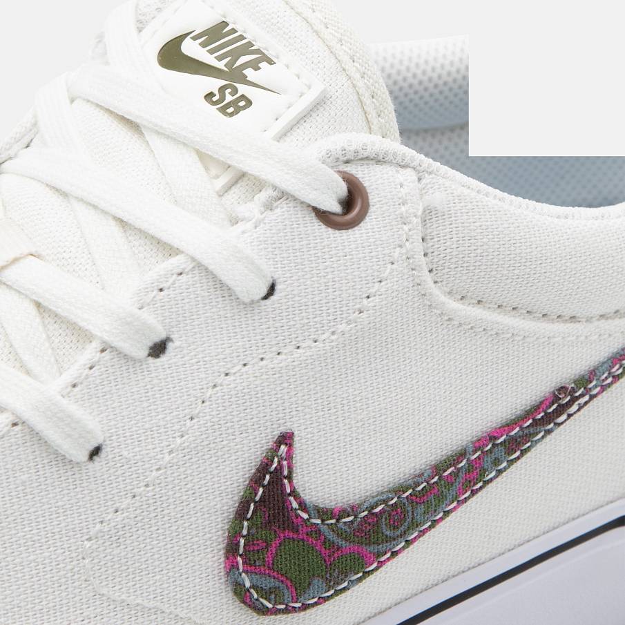 Фото № 5 с приближением к товару «‎Nike Chron 2 Premium »