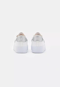 Фото № 3 с приближением к товару «‎W BLAZER LOW PLATFORM ESS»