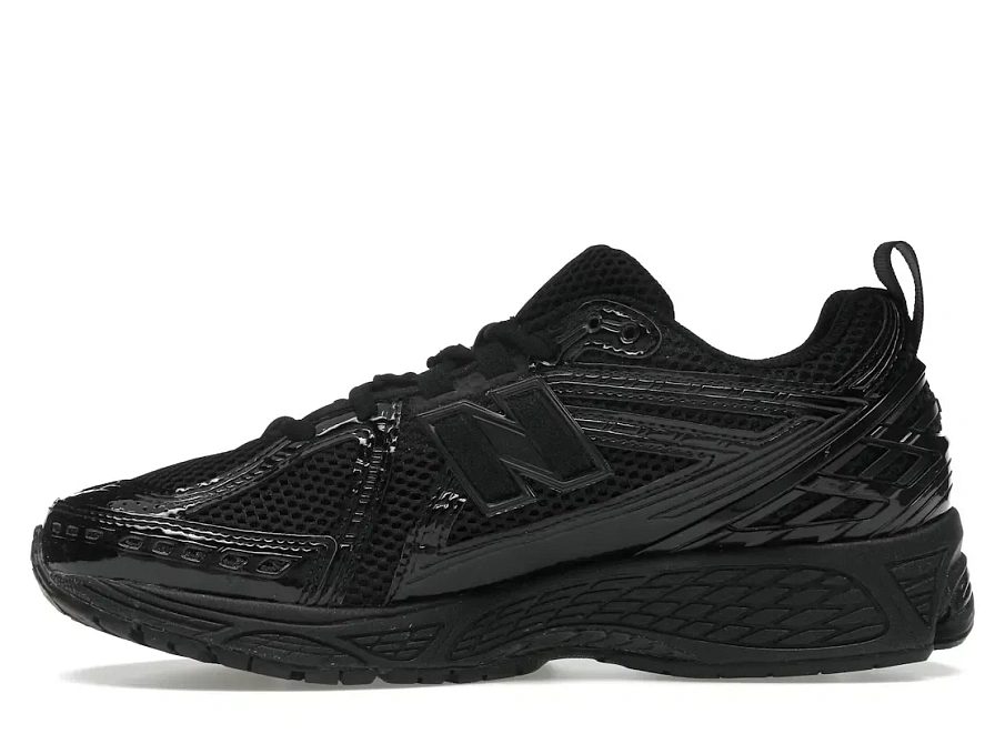 Фото № 3 с приближением к товару «‎New Balance 1906R»