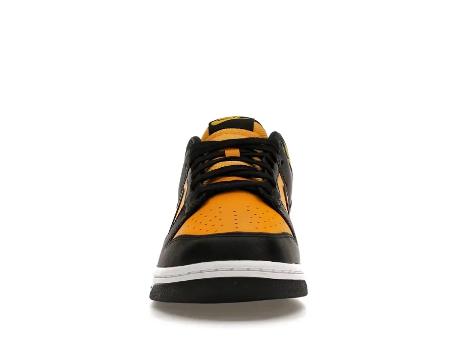 Фото № 2 с приближением к товару «‎Nike Dunk Low»