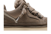 Фото № 3 с приближением к товару «‎UGG Women's Lowmel Smoke Plume»