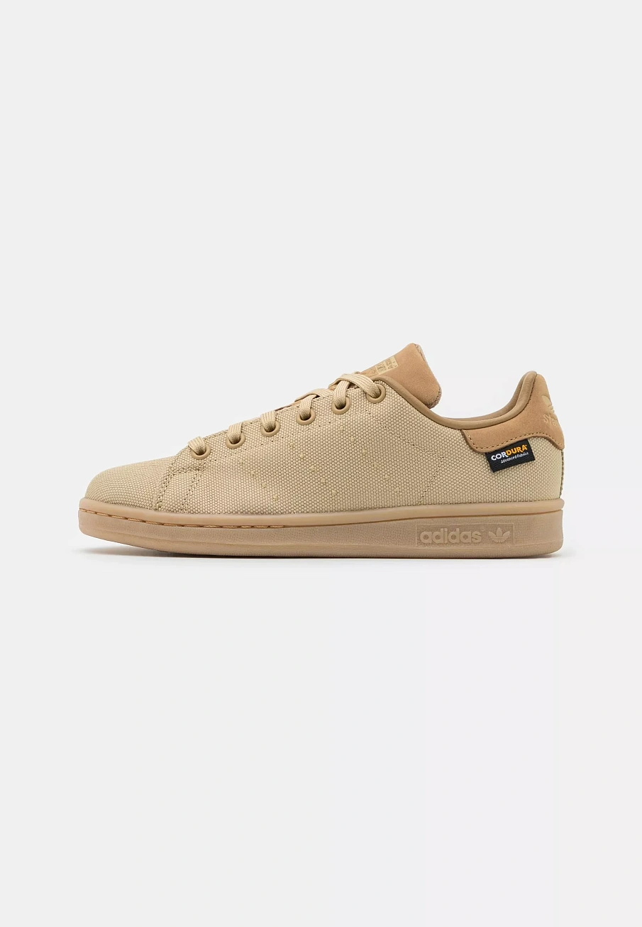 Фото № 1 с приближением к товару «‎STAN SMITH UNISEX»