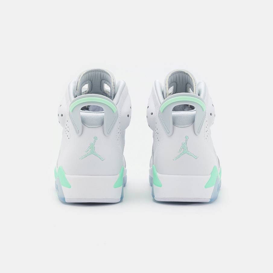 Фото № 2 с приближением к товару «‎Jordan Air 6 Retro »