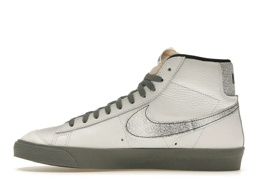 Фото № 3 с приближением к товару «‎Nike Blazer Mid 77 Classics 50 Years of Hip-Hop»