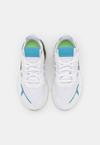 Фото № 5 с приближением к товару «‎Adidas Nite Jogger »