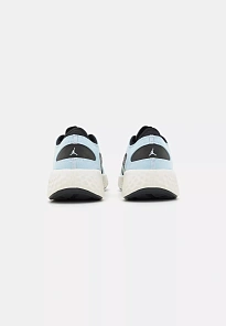 Фото № 3 с приближением к товару «‎WMNS JORDAN DELTA 3 LOW»