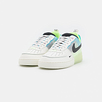 Фото № 2 с приближением к товару «‎Nike Air Force 1 React »