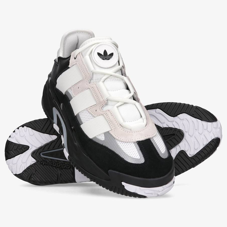 Фото № 4 с приближением к товару «‎Adidas Niteball»
