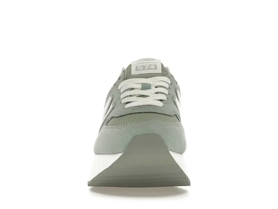 Фото № 2 с приближением к товару «‎New Balance 574 Plus»