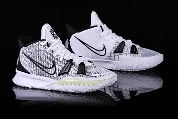 Nike Kyrie 7 Brooklyn Beats - 3