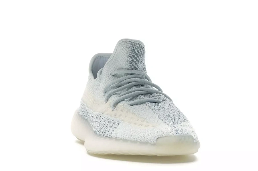 Фото № 3 с приближением к товару «‎adidas Yeezy Boost 350 V2 Cloud White (Reflective)»