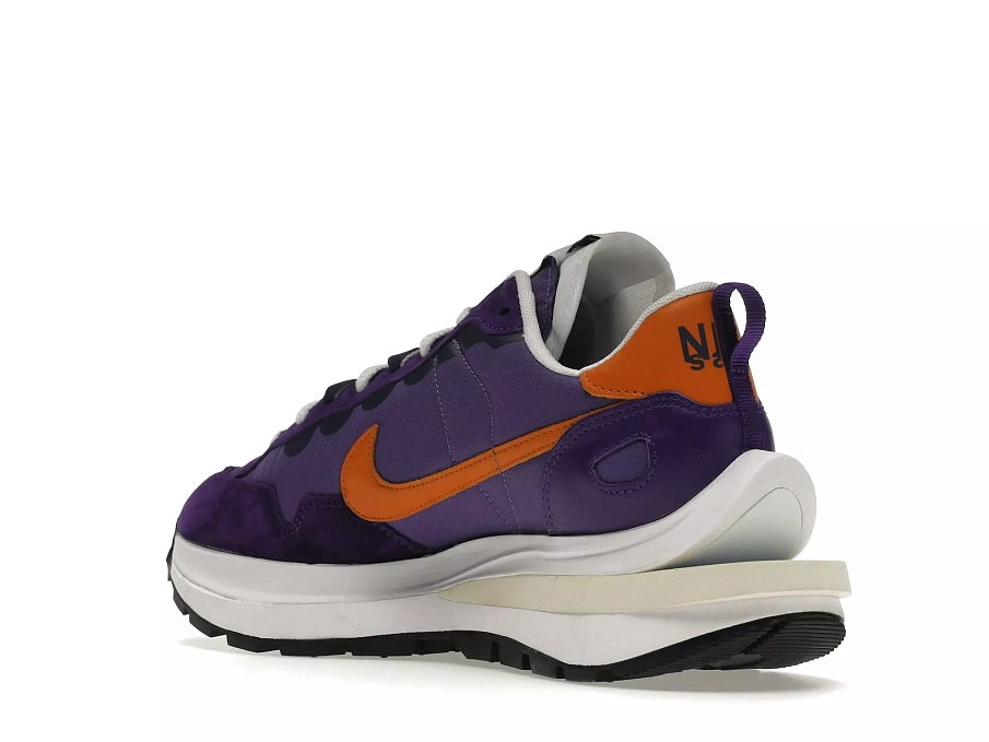 Фото № 6 с приближением к товару «‎Nike Vaporwaffle sacai Dark Iris»