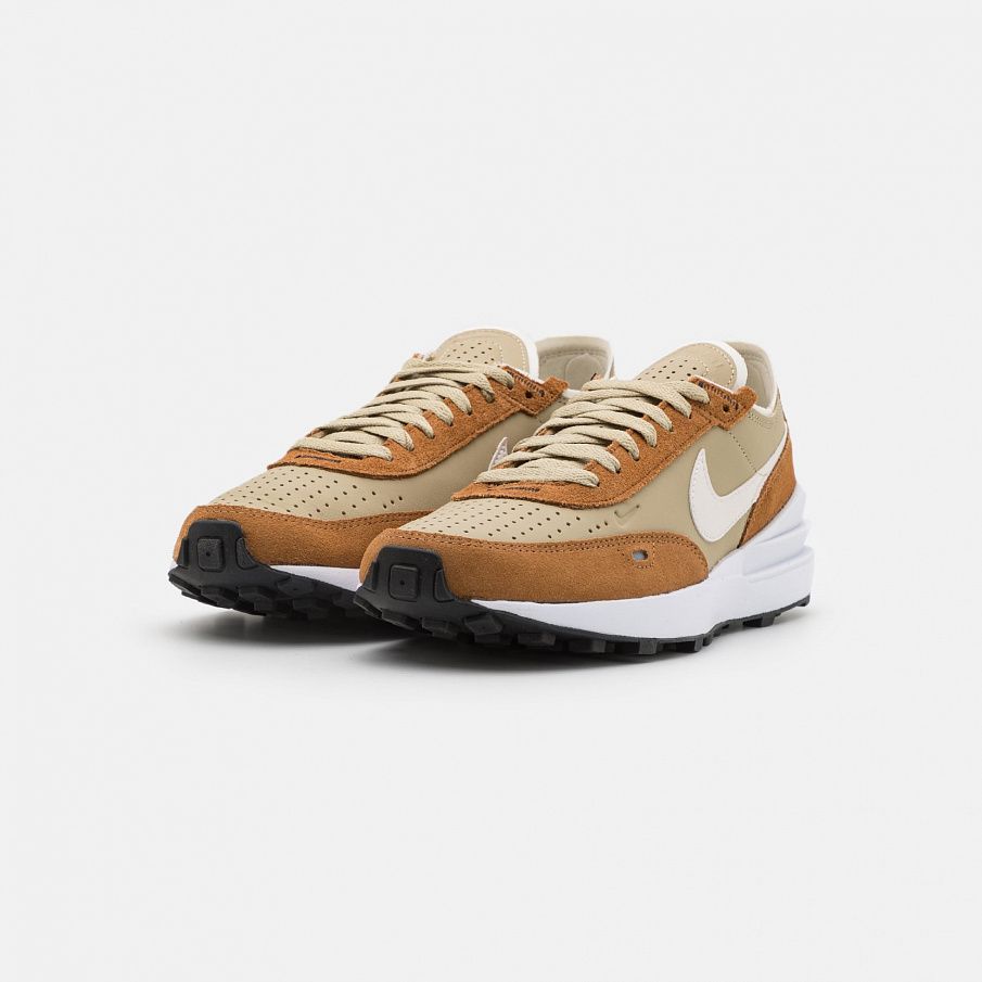 Фото № 2 с приближением к товару «‎Nike Waffle One »