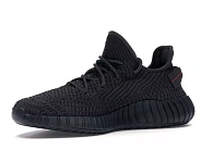 Фото № 4 с приближением к товару «‎adidas Yeezy Boost 350 V2 Black (Non-Reflective)»