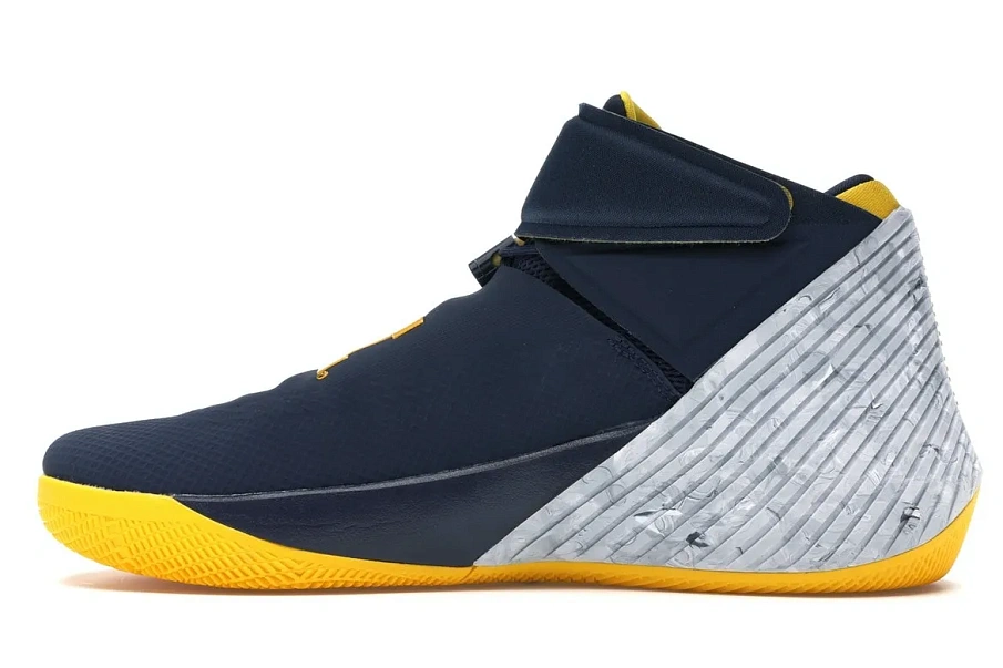 Фото № 5 с приближением к товару «‎Jordan Why Not Zer0.1 Michigan»