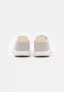 Фото № 3 с приближением к товару «‎LYTE CLASSIC»