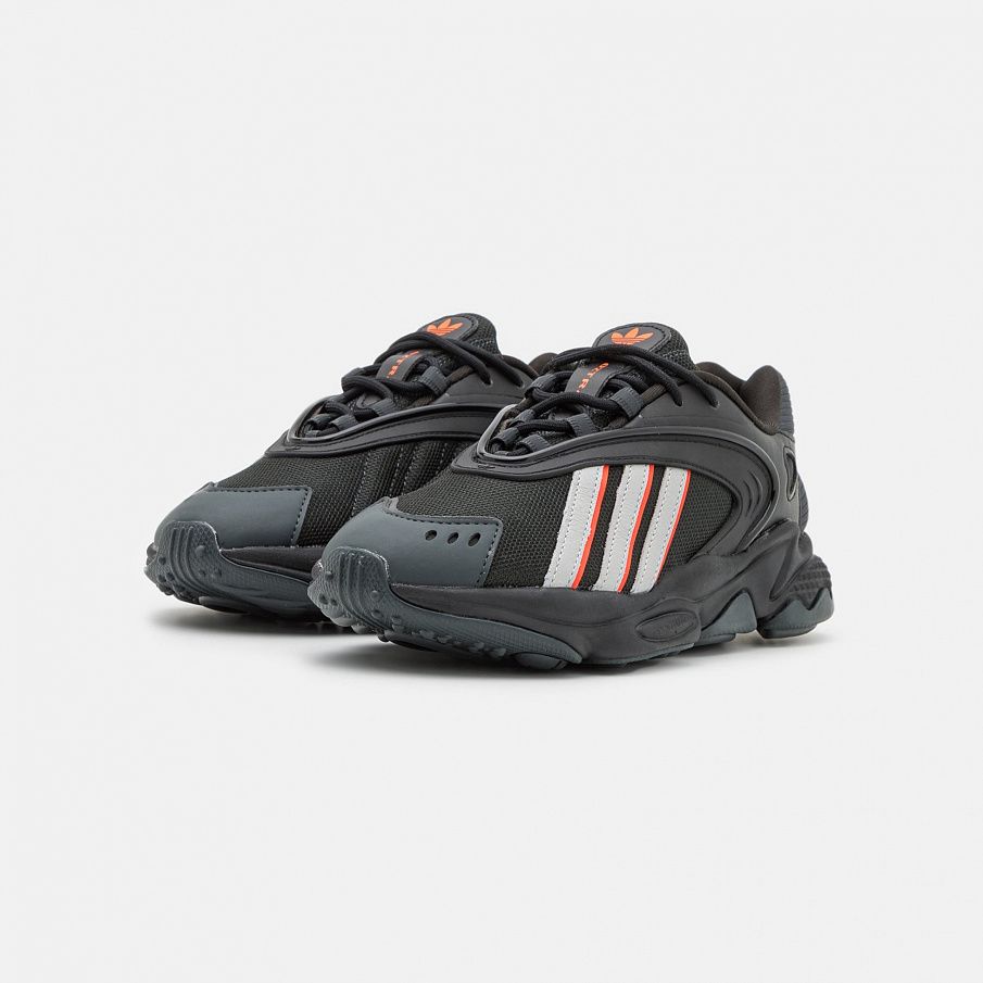 Фото № 2 с приближением к товару «‎Adidas Oztral »