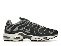 Фото № 1 с приближением к товару «‎Nike Air Max Plus Greyscale Cool Grey»