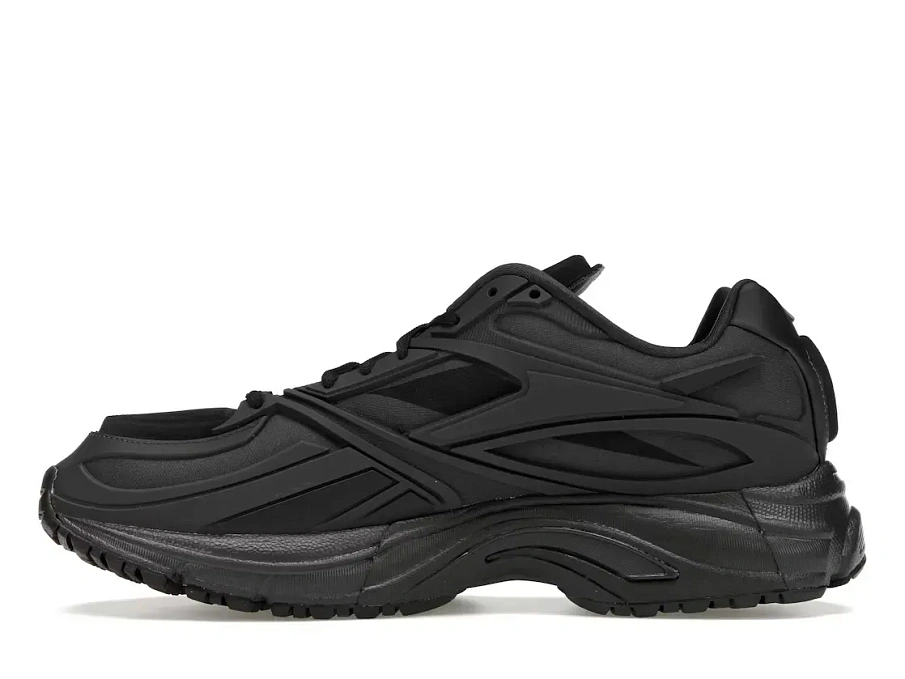 Фото № 3 с приближением к товару «‎Reebok Remier Road»