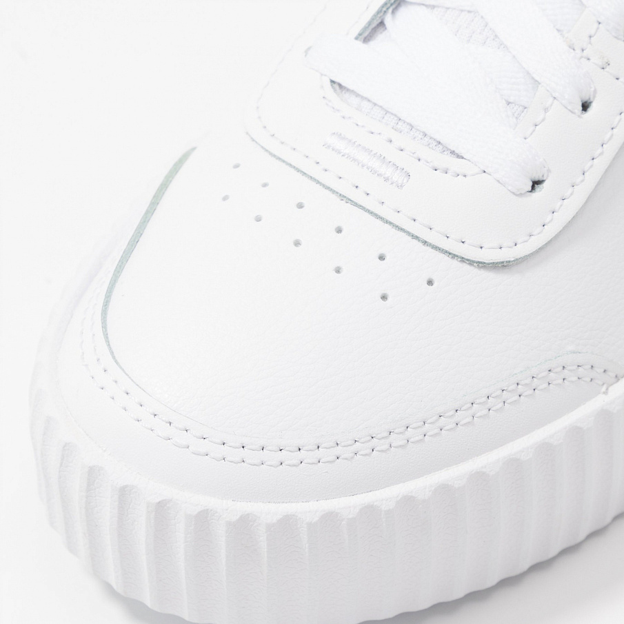 Фото № 3 с приближением к товару «‎Puma Carina Lift »