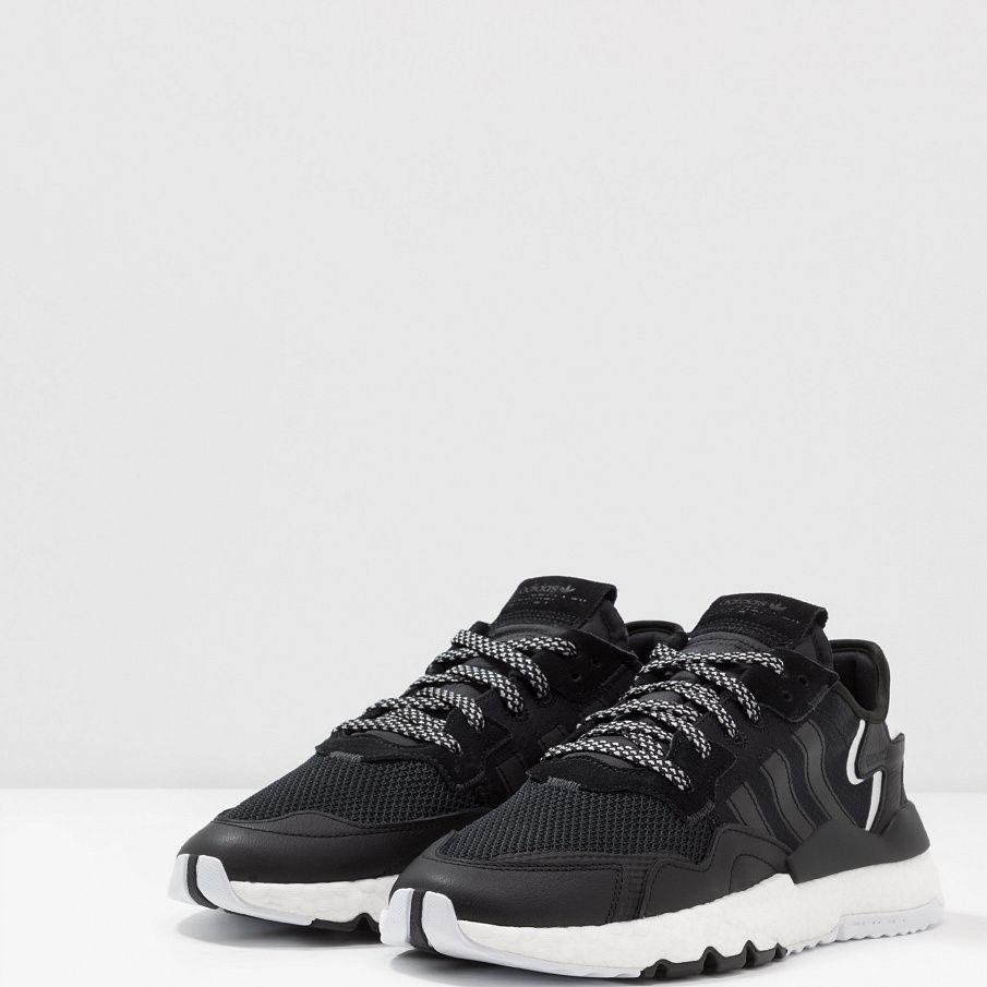 Фото № 3 с приближением к товару «‎Adidas Nite Jogger »