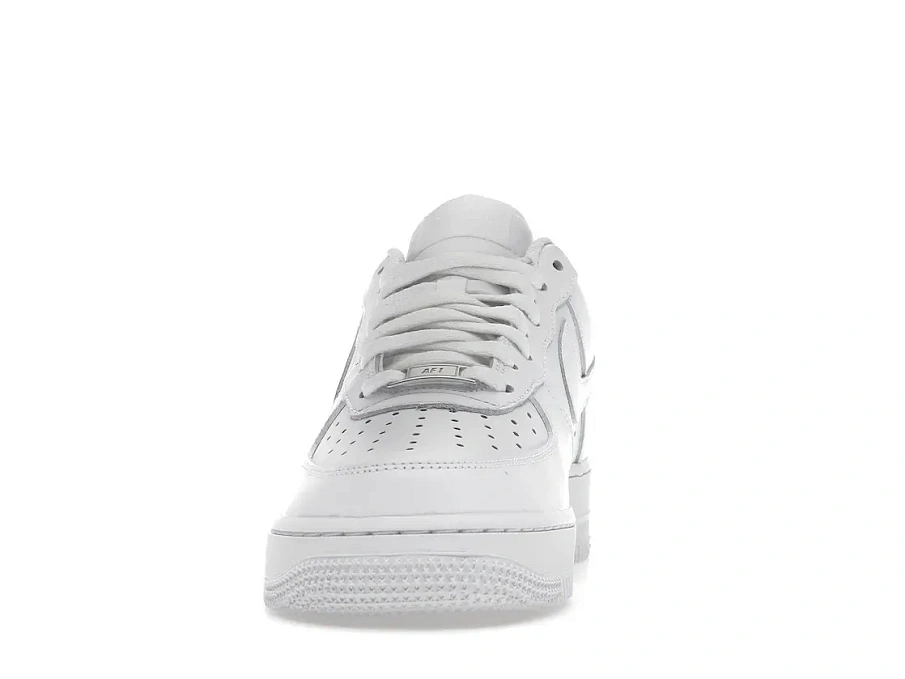 Фото № 2 с приближением к товару «‎Nike Air Force 1 Low '07 White »
