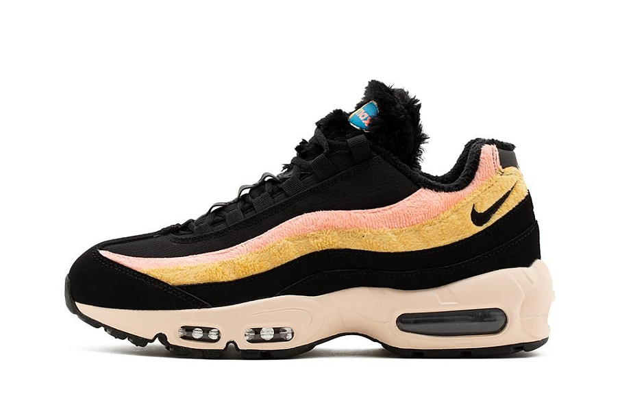 Фото № 1 с приближением к товару «‎Nike Wmns Air Max 95 PRM "Atomic Pink" BlackPinkBlue»