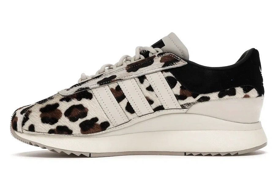 Фото № 3 с приближением к товару «‎adidas SL Andridge Leopard »