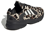 Фото № 4 с приближением к товару «‎adidas originals Yung-1 Black»