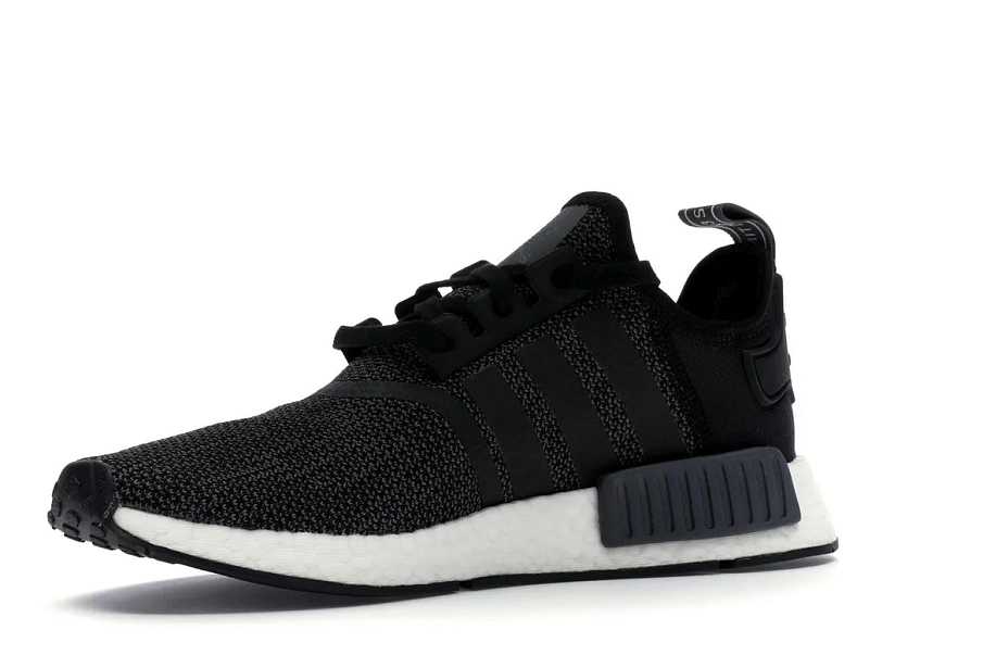 Фото № 2 с приближением к товару «‎adidas NMD R1 Core Black Carbon»