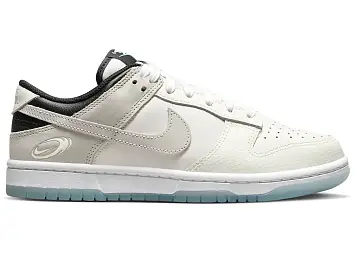 Nike Dunk Low Supersonic 