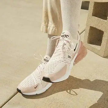 Nike Air Max 270 - 2