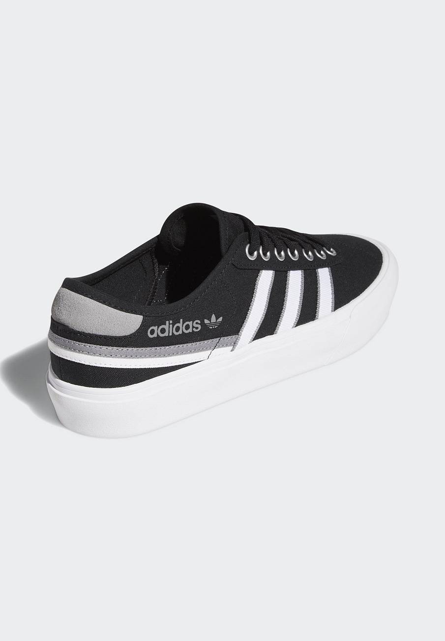 Фото № 5 с приближением к товару «‎Adidas Delpala Shoes »