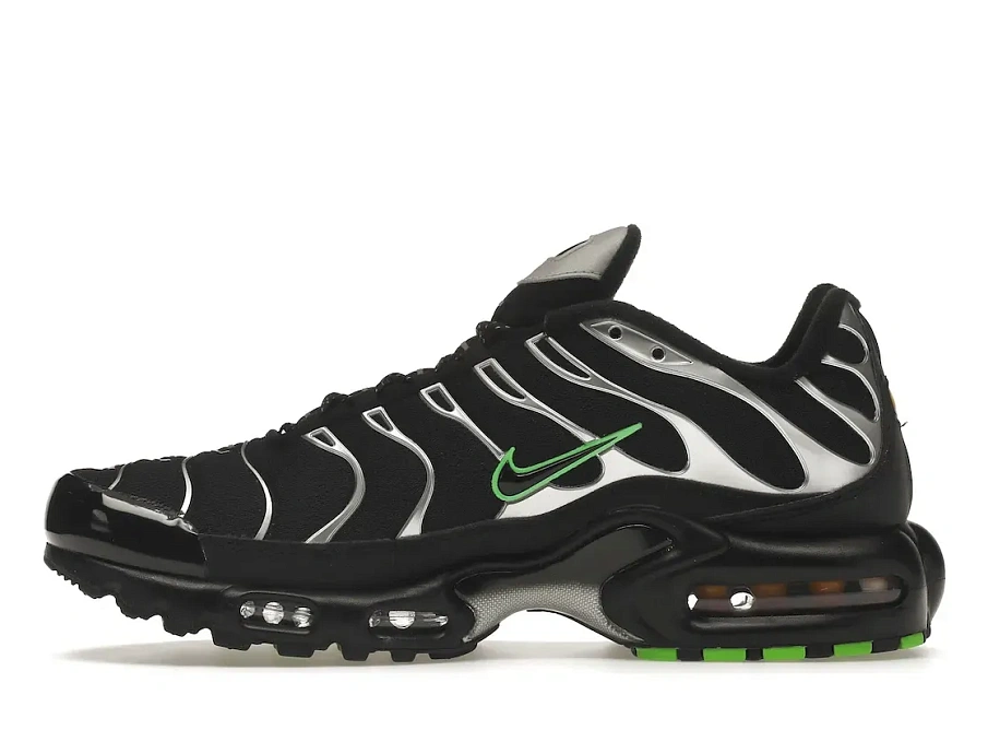 Фото № 3 с приближением к товару «‎Nike Air Max Plus Black Silver Green Strike»