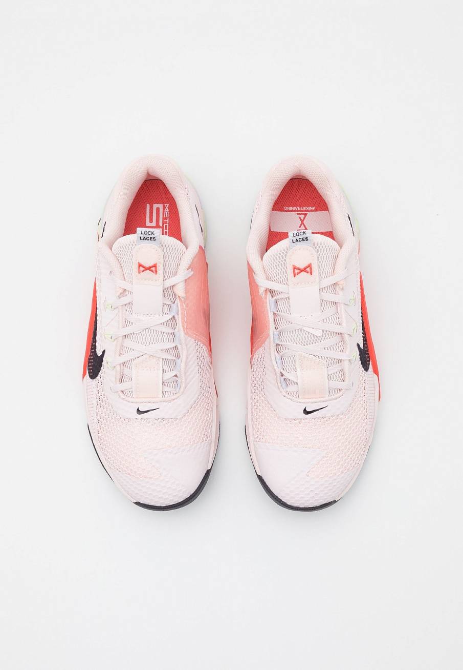 Фото № 4 с приближением к товару «‎Nike Metcon »