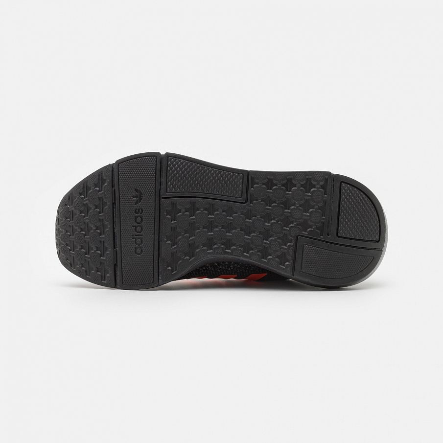 Фото № 5 с приближением к товару «‎Adidas Swift 22 »