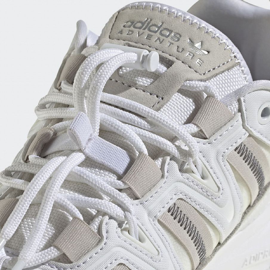 Фото № 4 с приближением к товару «‎Adidas Hyperturf »