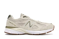 Фото № 1 с приближением к товару «‎New Balance 990v4»