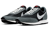 Фото № 3 с приближением к товару «‎Nike Daybreak Metallic Silver»