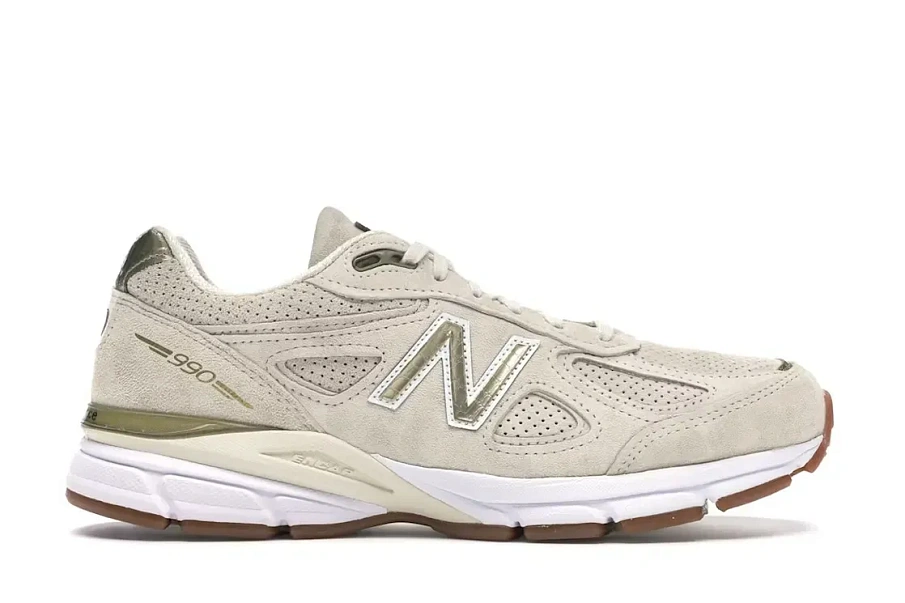 Фото № 1 с приближением к товару «‎New Balance 990v4»