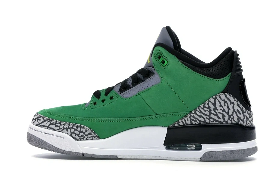 Фото № 5 с приближением к товару «‎Jordan 3 Retro Tinker Oregon Ducks PE»