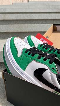Фото № 2 с приближением к товару «‎Air Jordan 1 Low Elevate "Lucky Green"»