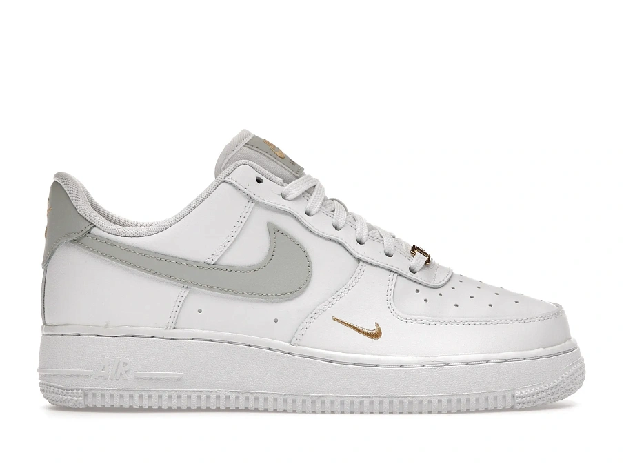 Фото № 1 с приближением к товару «‎Nike Air Force 1 Low White Grey Gold »
